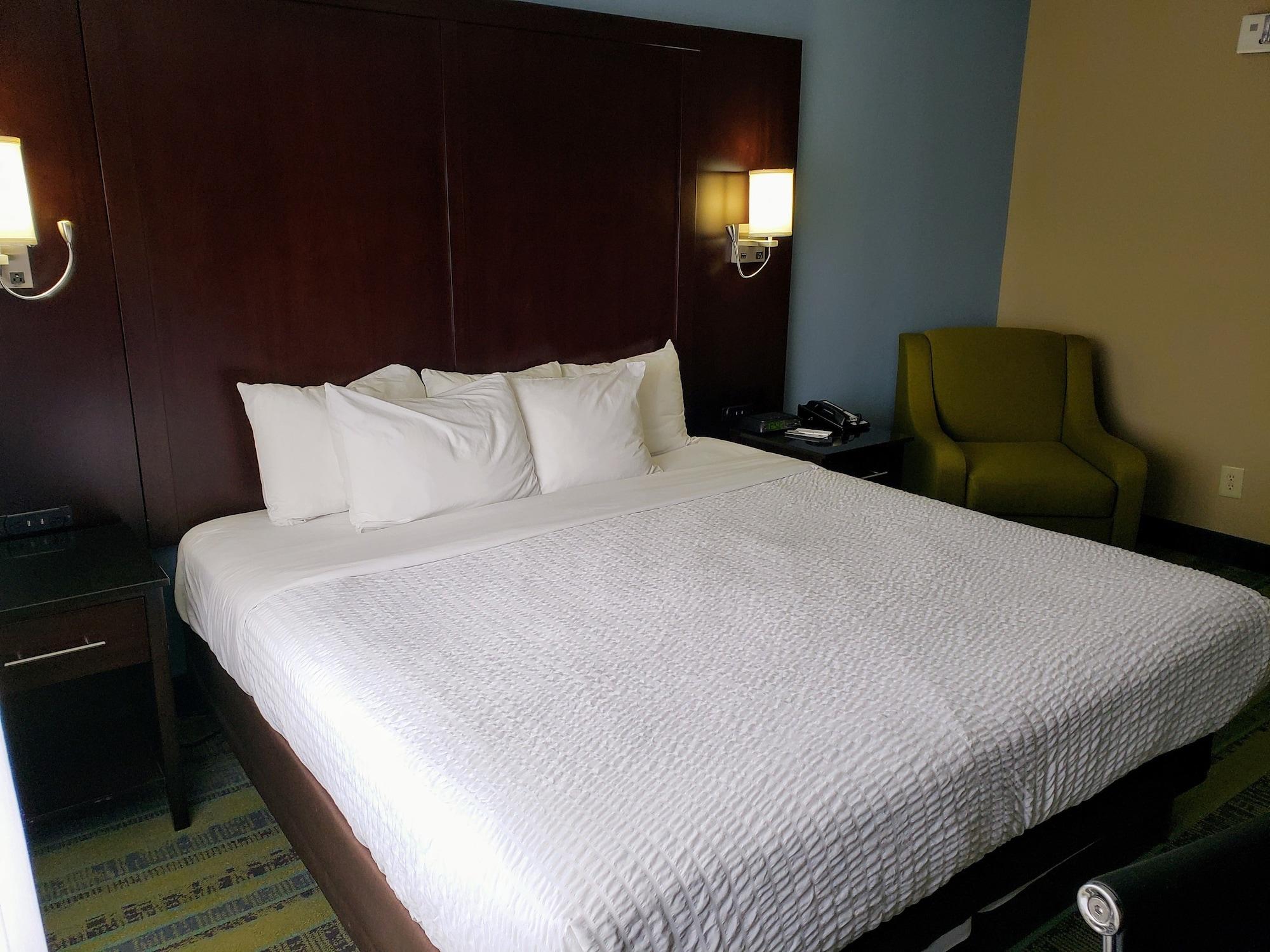 Clarion Hotel Conference Center - North Lexington Ngoại thất bức ảnh