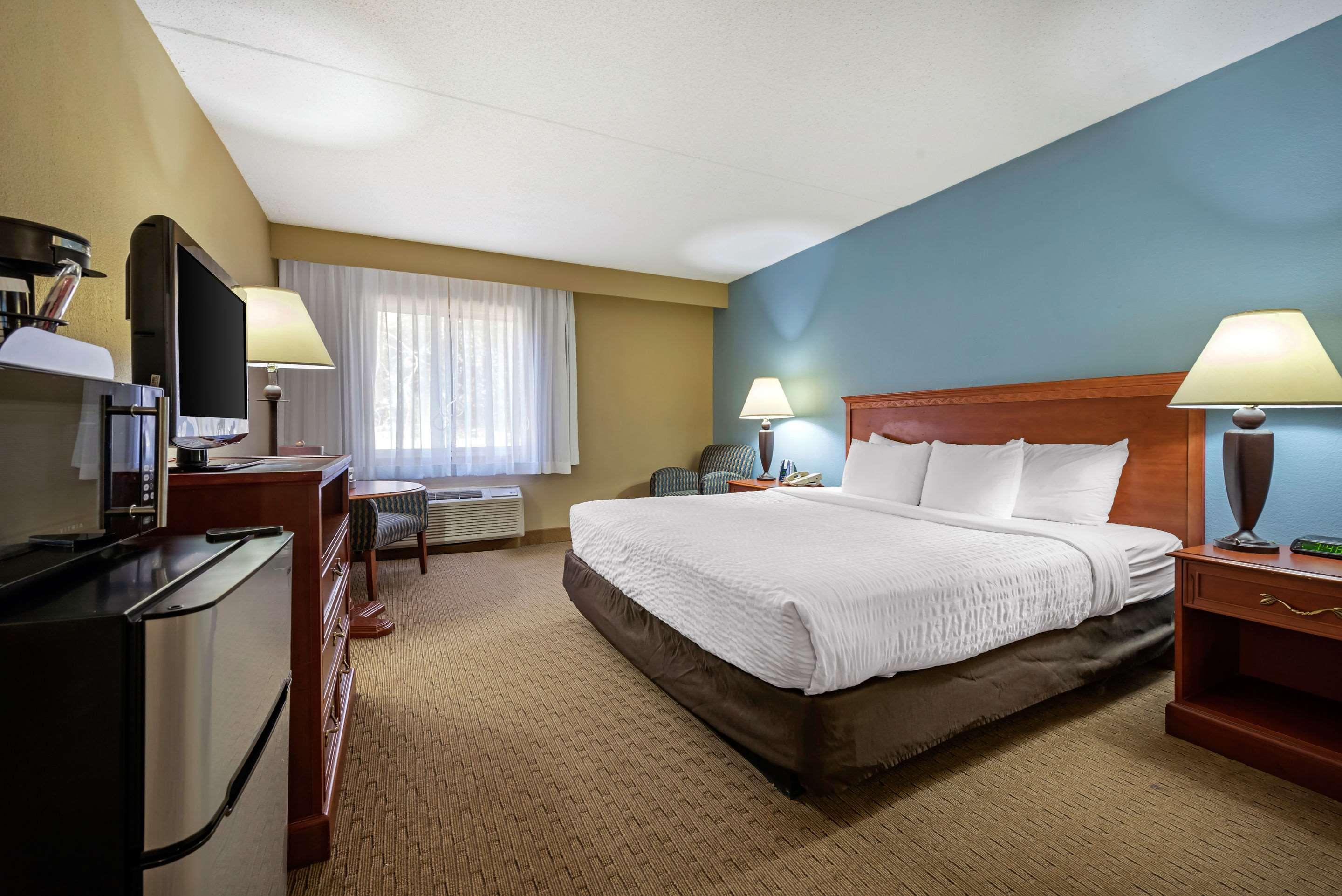 Clarion Hotel Conference Center - North Lexington Ngoại thất bức ảnh