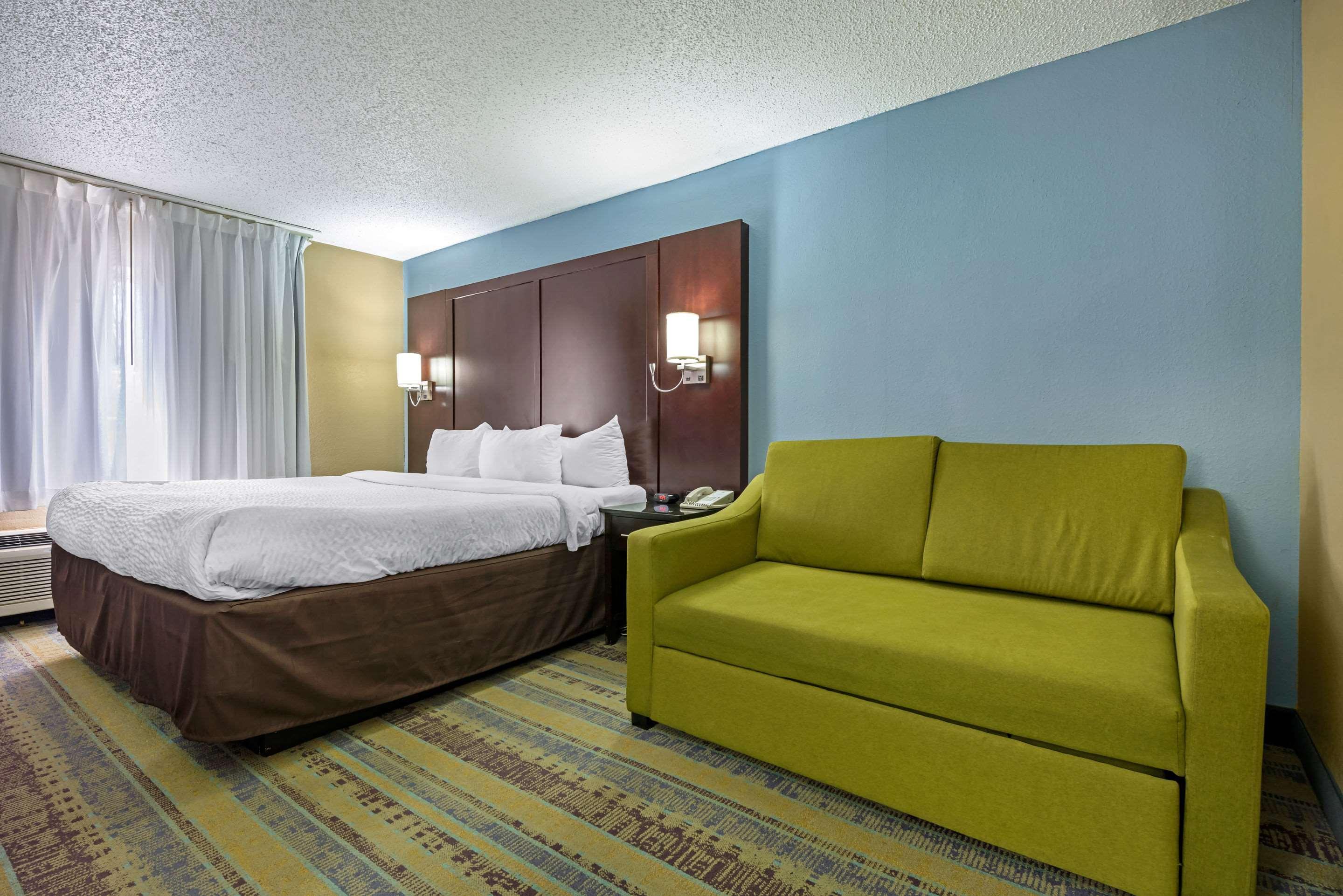 Clarion Hotel Conference Center - North Lexington Ngoại thất bức ảnh