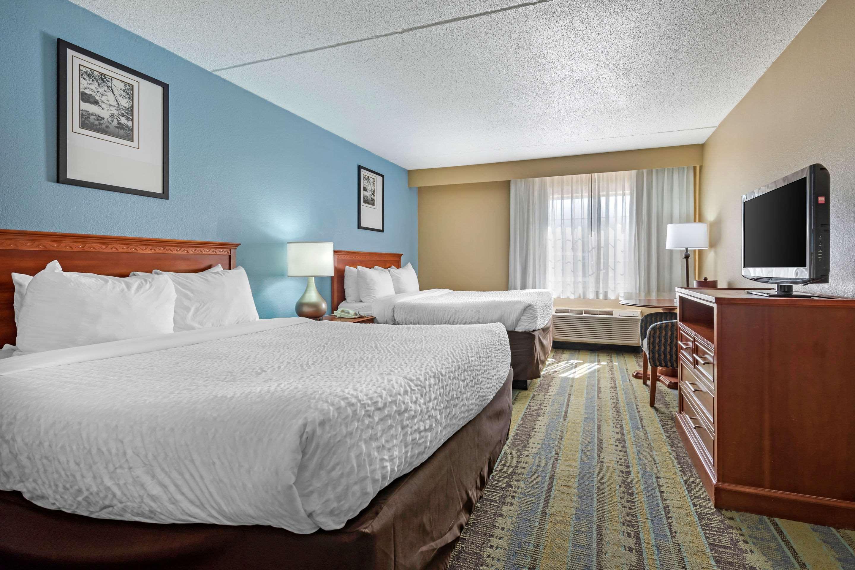 Clarion Hotel Conference Center - North Lexington Ngoại thất bức ảnh