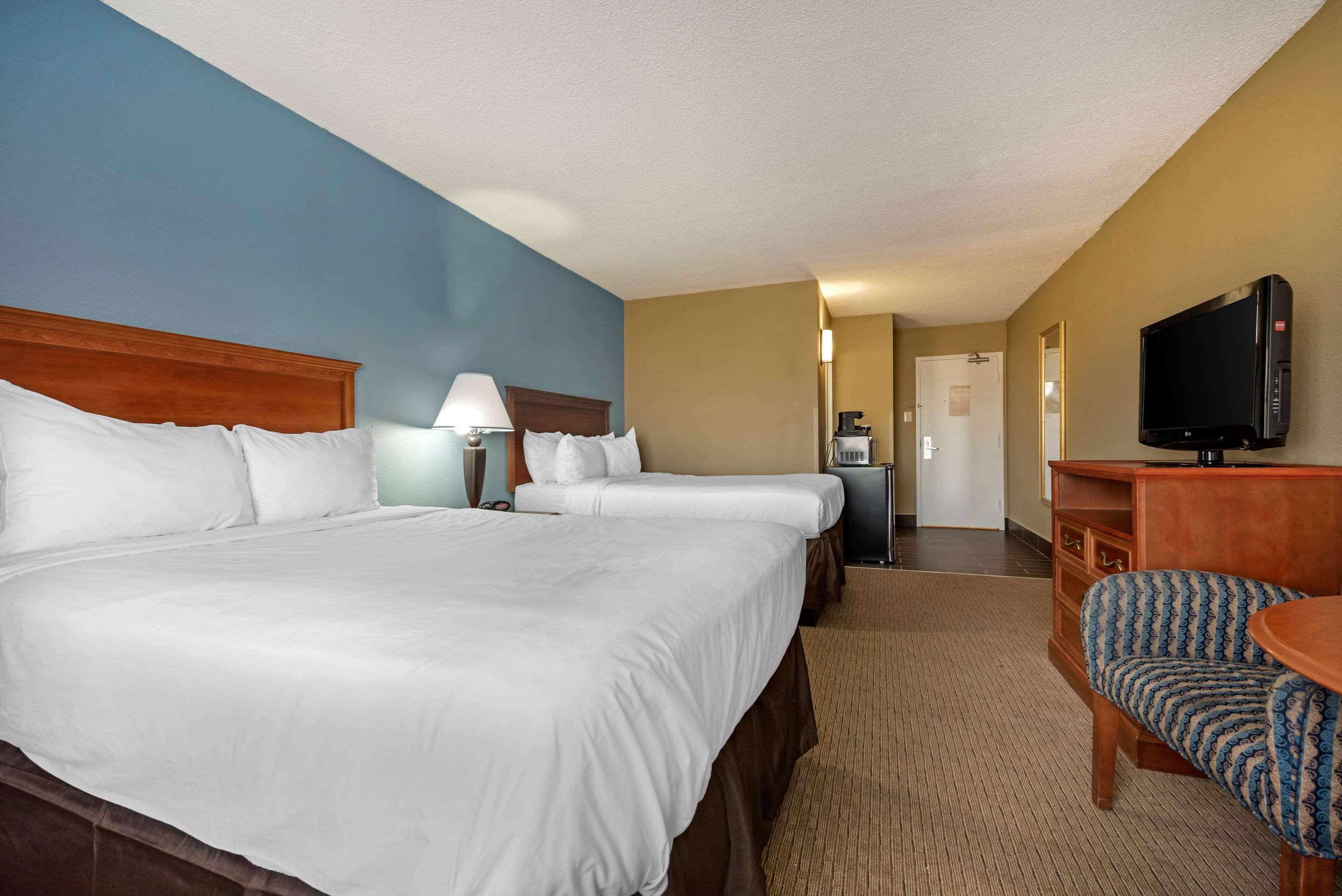 Clarion Hotel Conference Center - North Lexington Ngoại thất bức ảnh