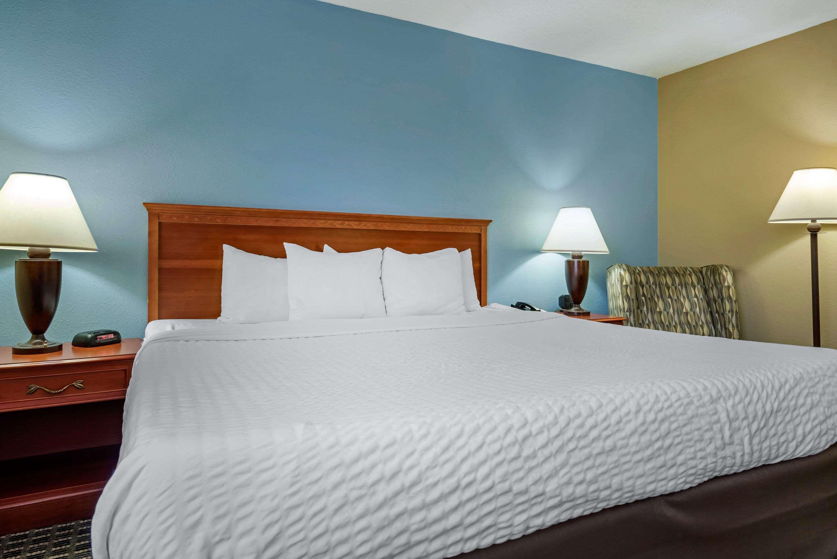 Clarion Hotel Conference Center - North Lexington Ngoại thất bức ảnh